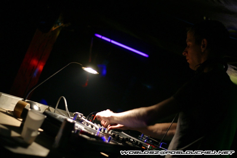 BOMB DA BASS  - Pátek 28. 11. 2008